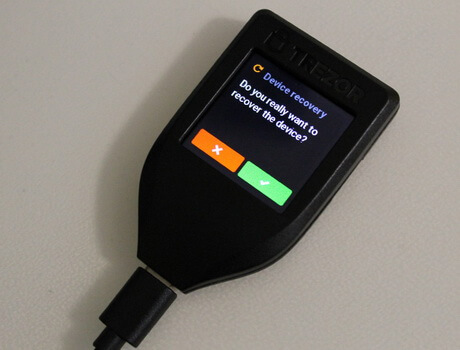 Device recovery on Trezor