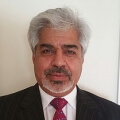 Dr. Naveen Kapoor